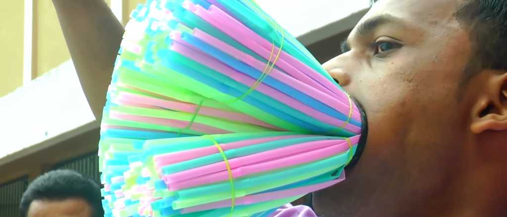 Video: nuevo r&eacute;cord Guinness de m&aacute;s sorbetes en la boca