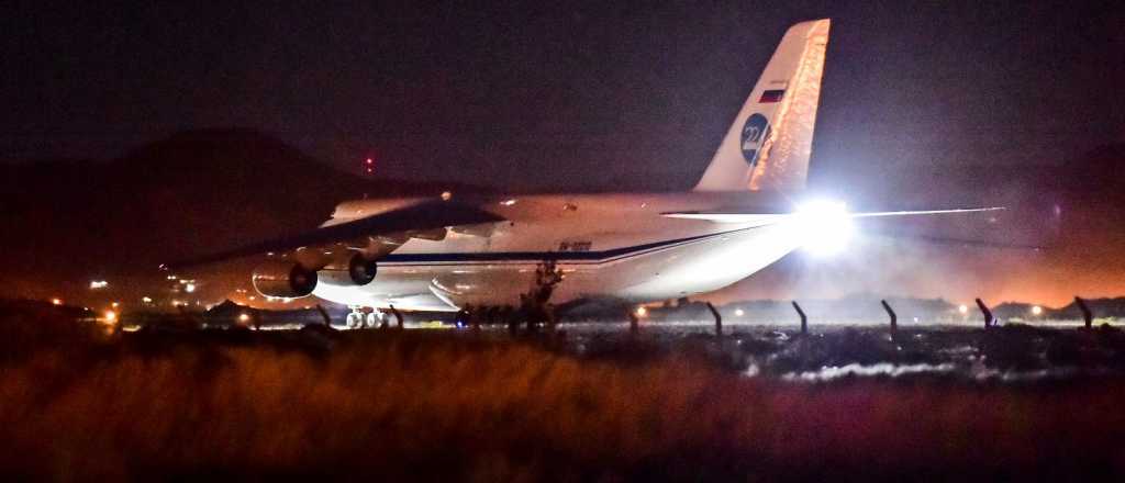 Llegó el Antonov: ¿Qué pueden hacer los rusos por el ARA San Juan?