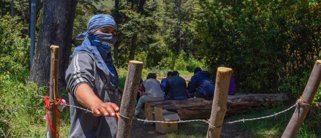 Mapuches separatistas mantienen ocupación