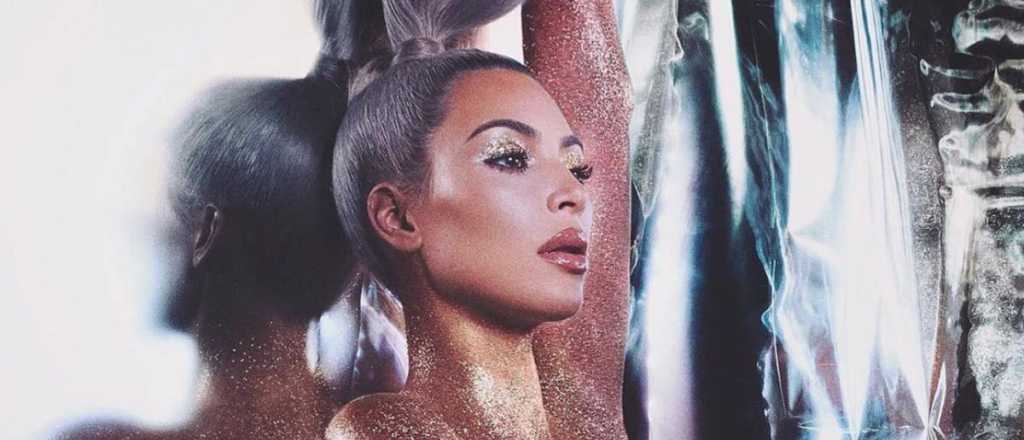 El insólito collar "alien" de Kim Kardashian