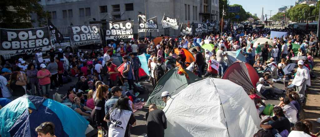 Organizaciones sociales volverán a acampar si no hay acuerdo con el Gobierno