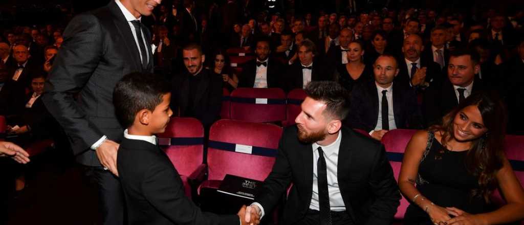 El hijo de CR7 estrenó su Instagram con un mensaje para Messi