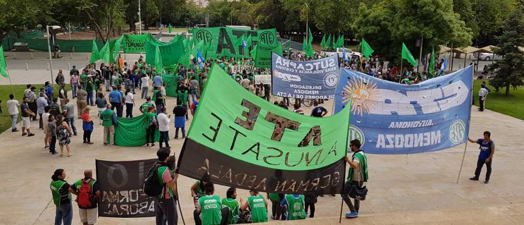 ATE se movilizó en Mendoza contra la reforma laboral