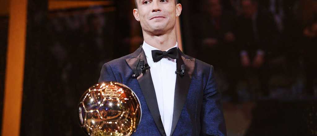 Ronaldo ganó su quinto Balón de Oro y alcanzó a Messi
