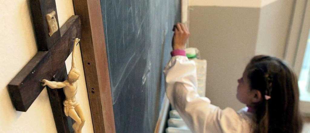 No podrán impartir religión en las escuelas públicas de Salta