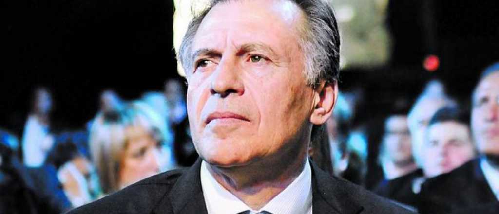 El oficialismo convirti&oacute; en ley la moratoria que beneficia a Crist&oacute;bal L&oacute;pez