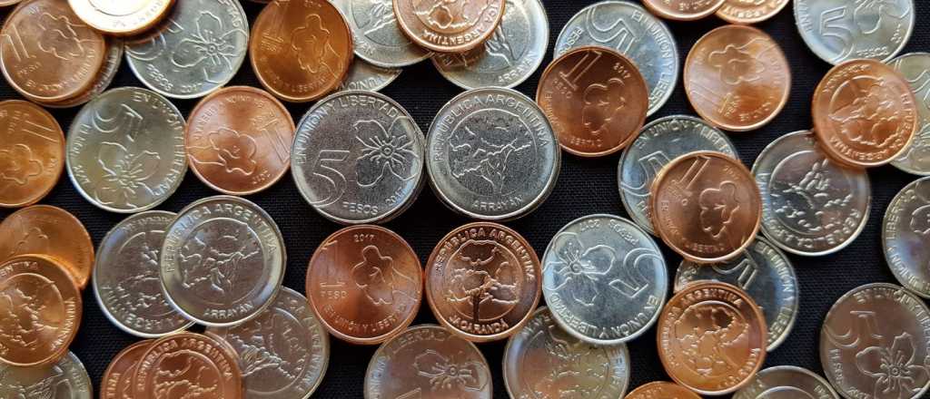 Así son las nuevas monedas de $1 y $5