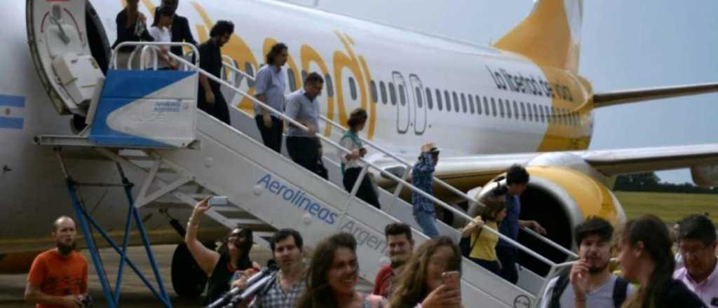 En el primer d&iacute;a de la Feria de Vuelos, vendieron casi 25 mil pasajes