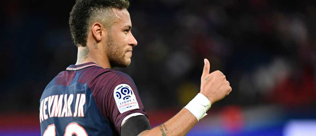 La foto del sorprendente desnudo de Neymar