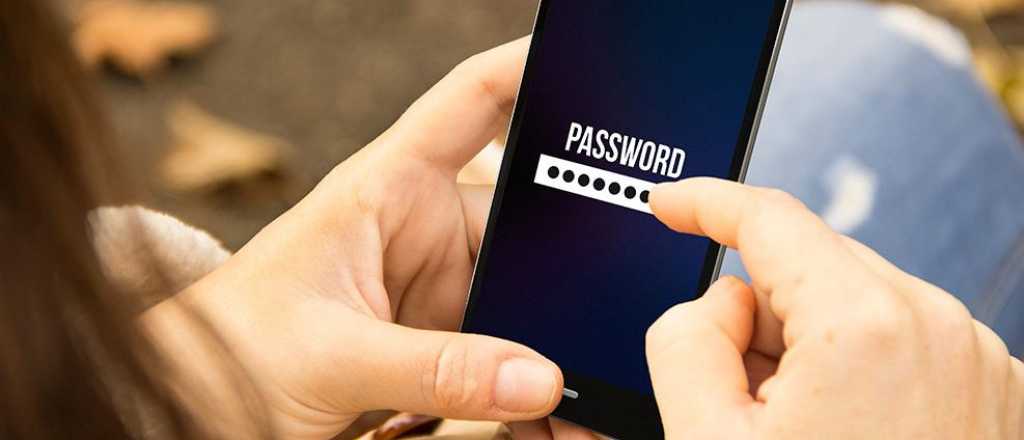 &iquest;C&oacute;mo hackear un tel&eacute;fono celular?