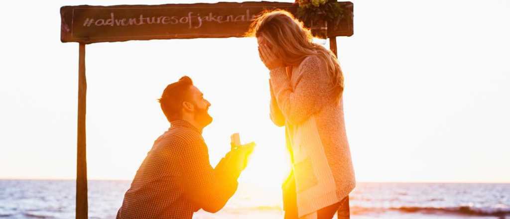 Horóscopo: lunes para comprometerse en el amor para estos signos