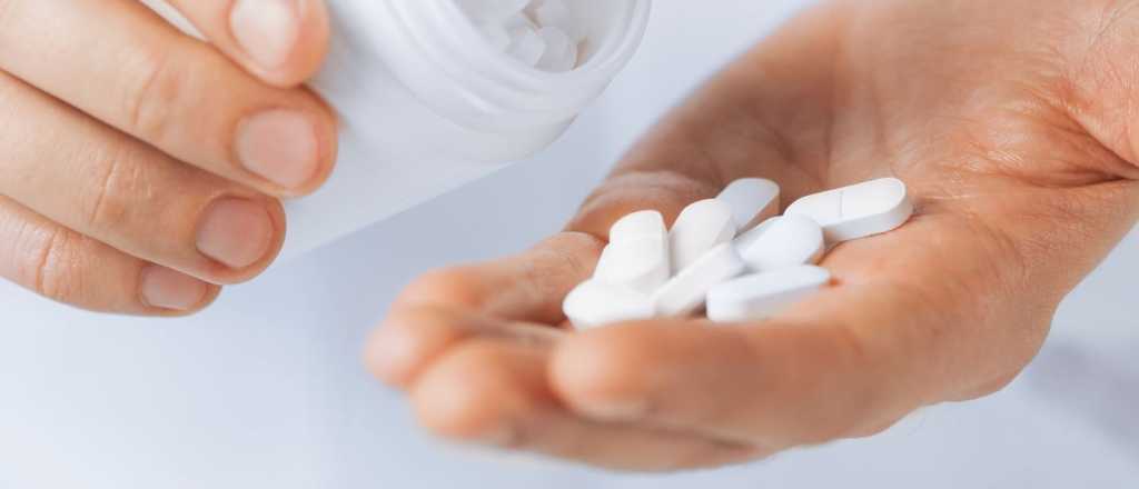 Tomar ibuprofeno de forma continua disminuye la fertilidad en el hombre