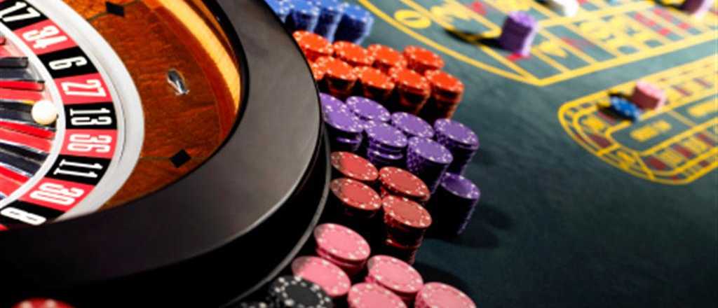 El Gobierno bonaerense cierra tres casinos y licitará todas las tragamonedas