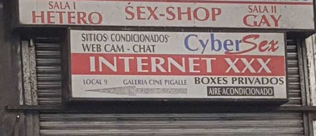 Encontraron muerto a un hombre en un cine porno de Mar del Plata