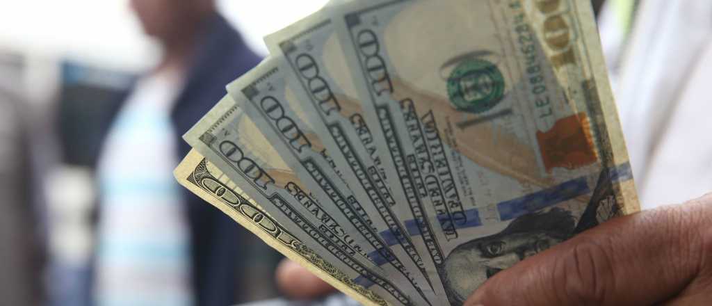 Dólar hoy: cotiza a $38,70 en el Banco Nación