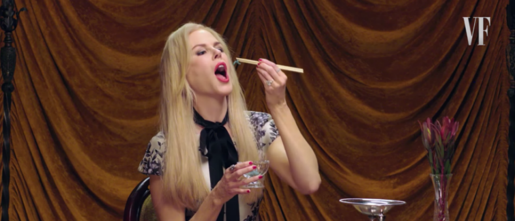Así disfruta Nicole Kidman comiendo insectos