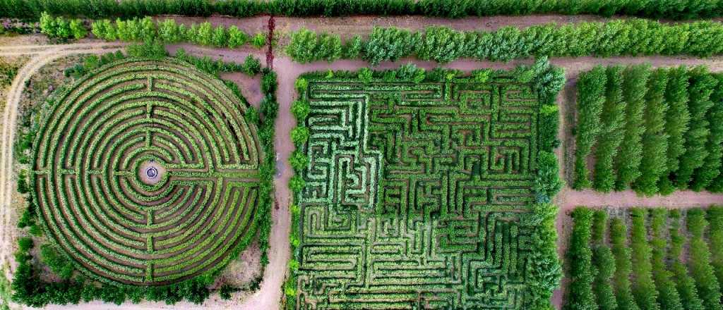 Malargüe inauguró dos nuevos laberintos