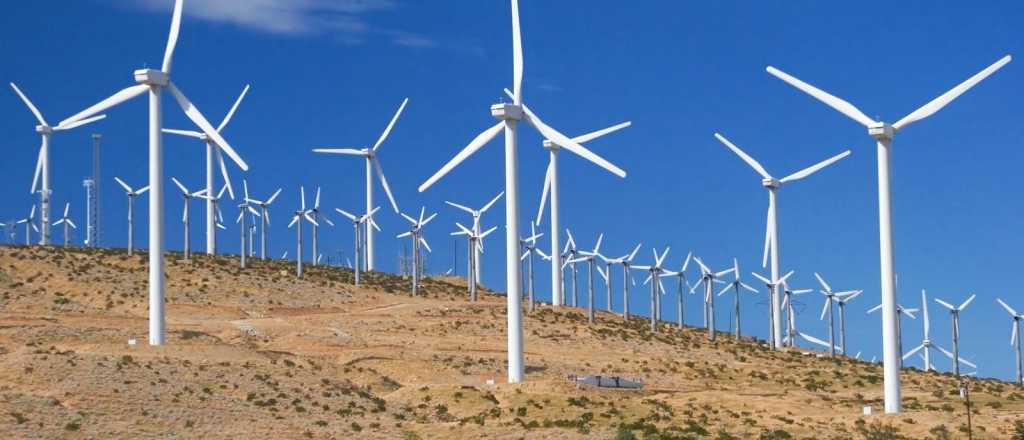 El gobernador del Chubut desmintió "el impuesto al viento"