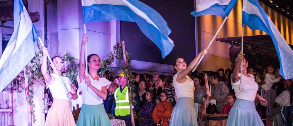 Después de reprogramarla, San Martín celebra su Fiesta de la Vendimia