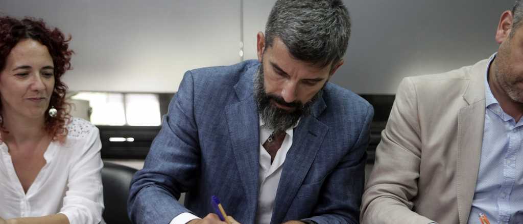 El Gobierno le ofreci&oacute; la Cl&aacute;usula Gatillo a los trabajadores del EPAS