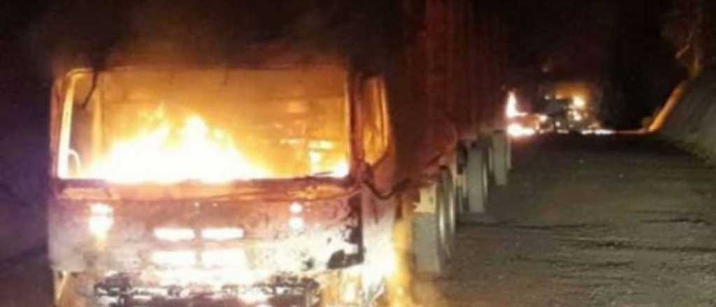Conflicto mapuche: quemaron 25 camiones en el sur de Chile