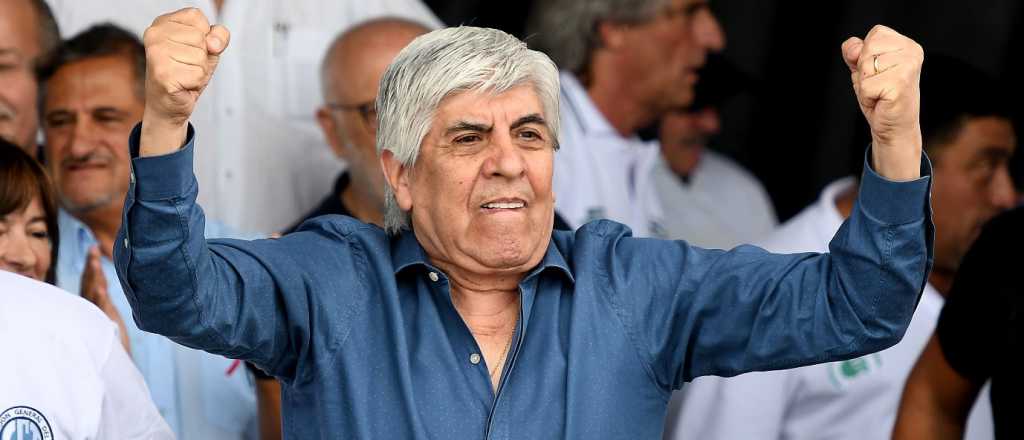 Moyano anunció un paro nacional de camioneros