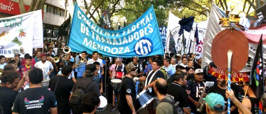 Unas 4.500 personas marcharon en Mendoza
