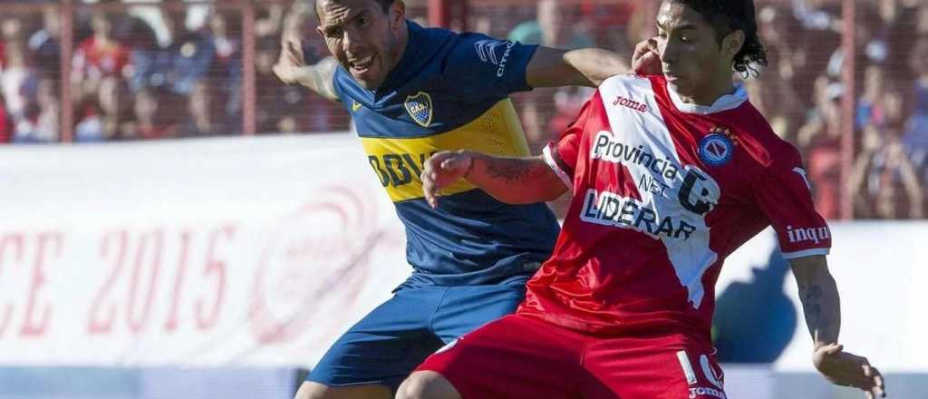 Cabral salud&oacute; desde la c&aacute;rcel a Riquelme antes de su partido despedida