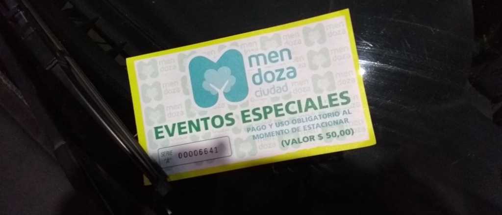 Revuelo por oblea de $50 para estacionar en la Ciudad de Mendoza