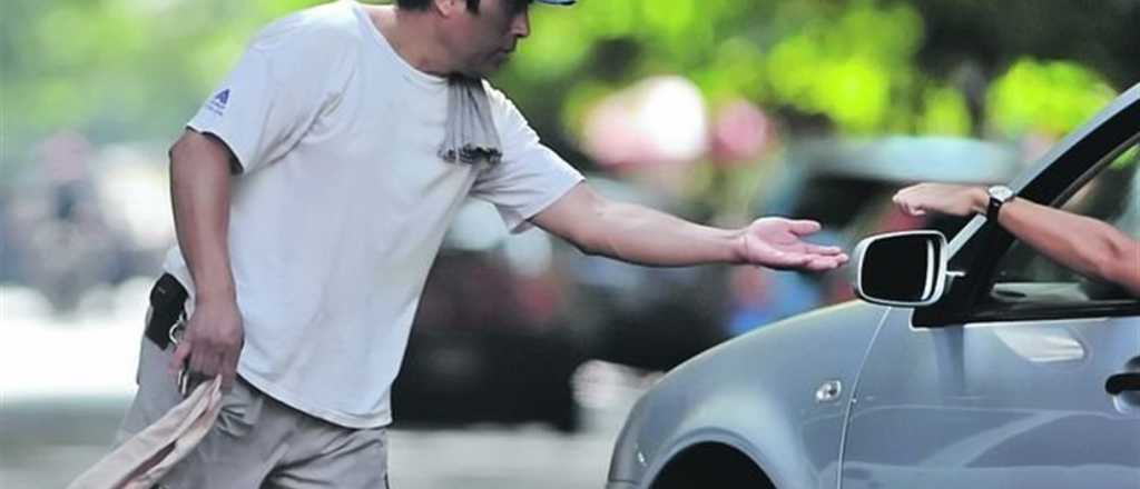 Video: un trapito apretó a una mujer en Ciudad