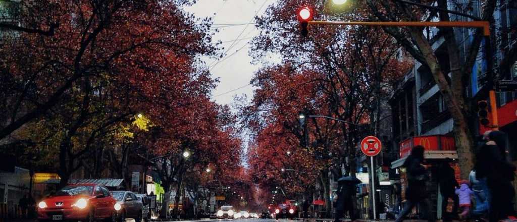 Lunes lluvioso en Mendoza