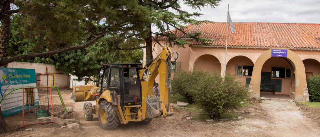 Comenzó la remodelación del Gimnasio N°1 de Ciudad