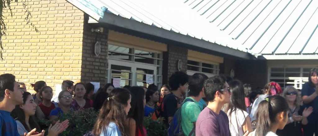 Estudiantes y docentes tomaron un terciario en San Carlos