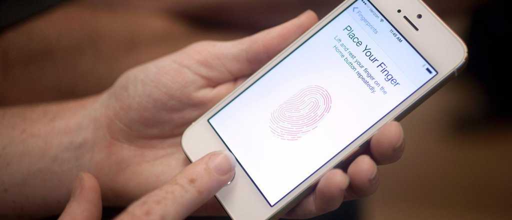 A pesar de la suba del dólar, el Iphone sigue siendo más barato afuera