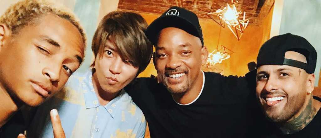 El divertido baile de Will Smith con Nicky Jam en Colombia