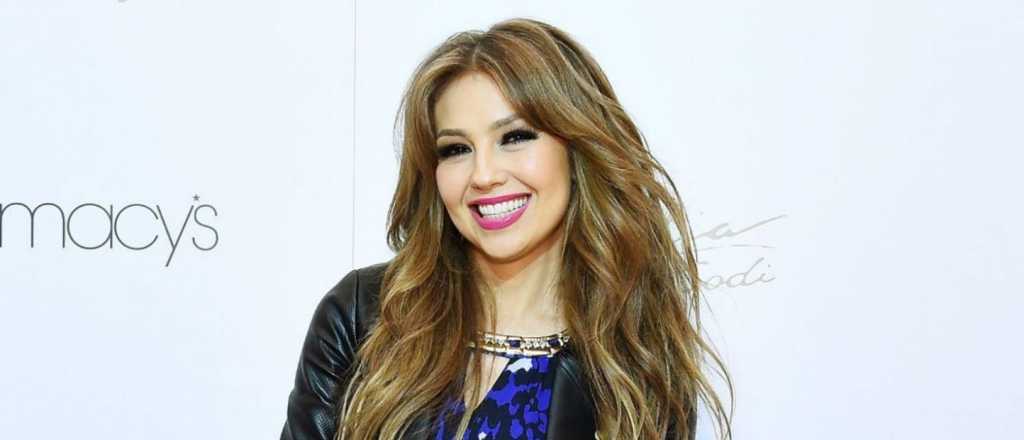 A sus 47, Thalía mostró su súper escote