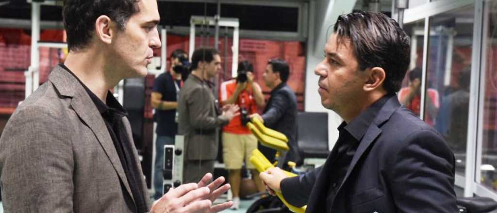 Berlín, de La casa de papel, estuvo en el Monumental y habló con Gallardo