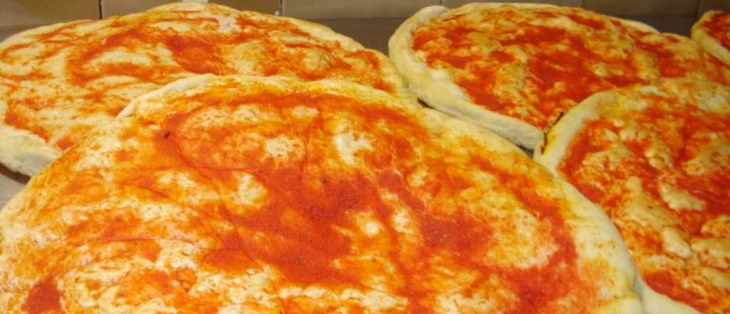 Prohibieron la venta de dos marcas de prepizzas, pizzetas y pan 