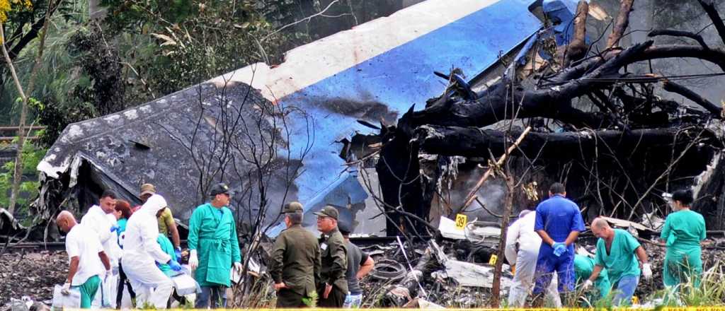 Tragedia a&eacute;rea en Cuba: identificaron a 74 de las 110 v&iacute;ctimas
