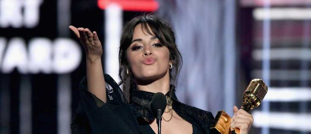Camila Cabello lanz&oacute; dos nuevos temas y revolucion&oacute; la red