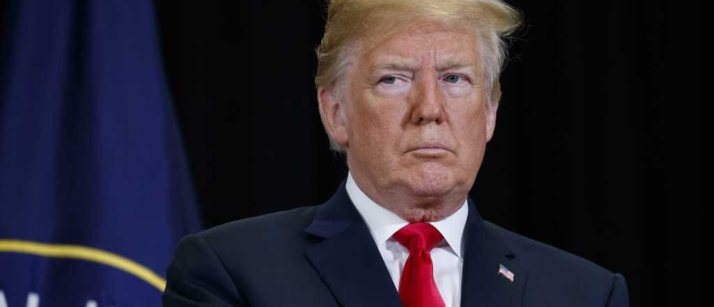 Por qué cuando buscás "idiot" en Google aparece fotos de Trump