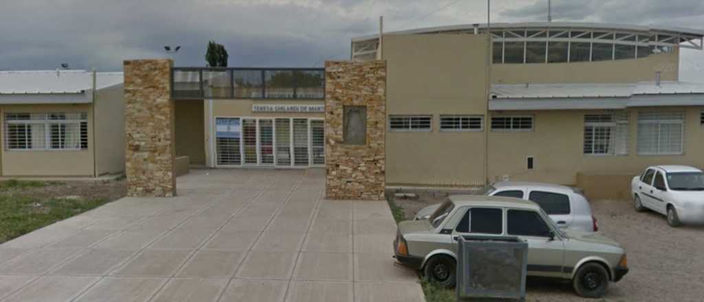 Quejas de padres de Luj&aacute;n porque sus chicos no tienen calefacci&oacute;n en la escuela