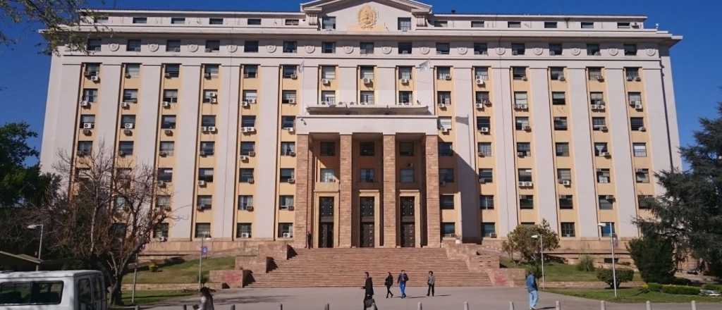 Por primera vez Mendoza no pagará su deuda