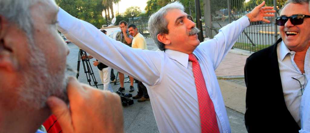 Aníbal Fernández… ¿otro abogado “trucho”?