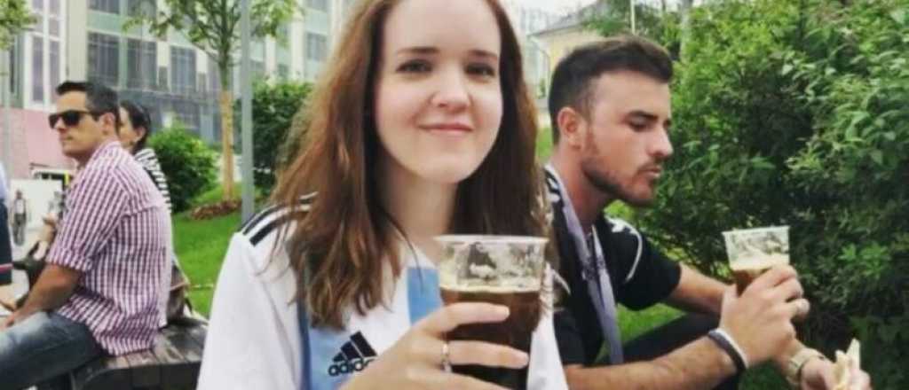La rusa que ama a Argentina, loca con los fan&aacute;ticos de la Selecci&oacute;n