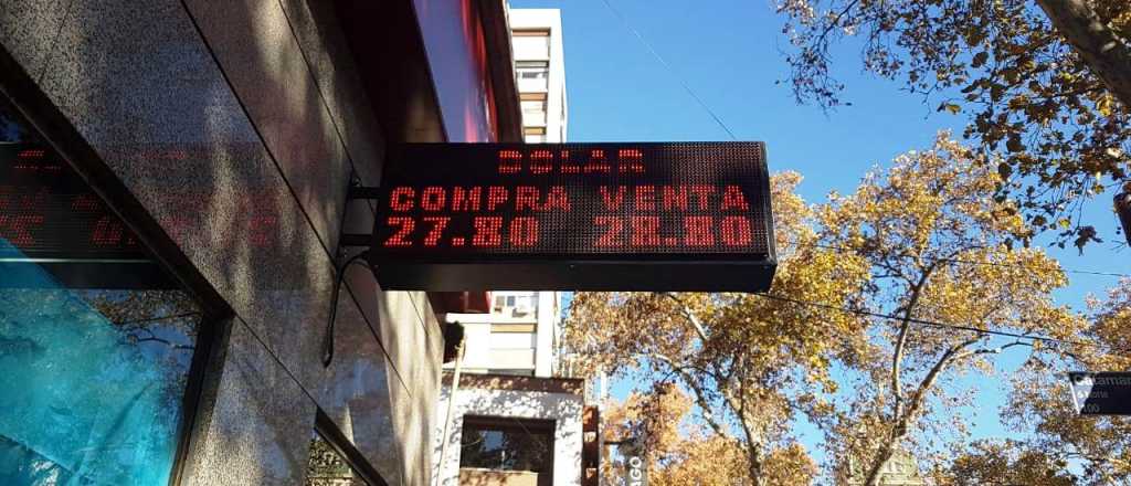 Dólar hoy: el billete se vendió en Mendoza a $40