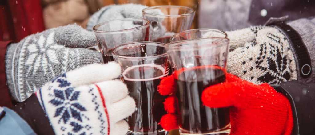 Tomar alcohol para quitar el frío, ¿mito o realidad?