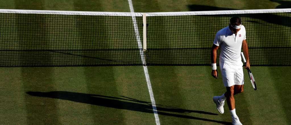 Federer se despidió de Wimbledon tras tener dos sets de ventaja