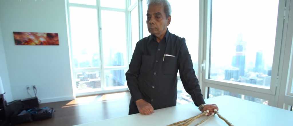 Un hombre se cort&oacute; las u&ntilde;as despu&eacute;s de 66 a&ntilde;os