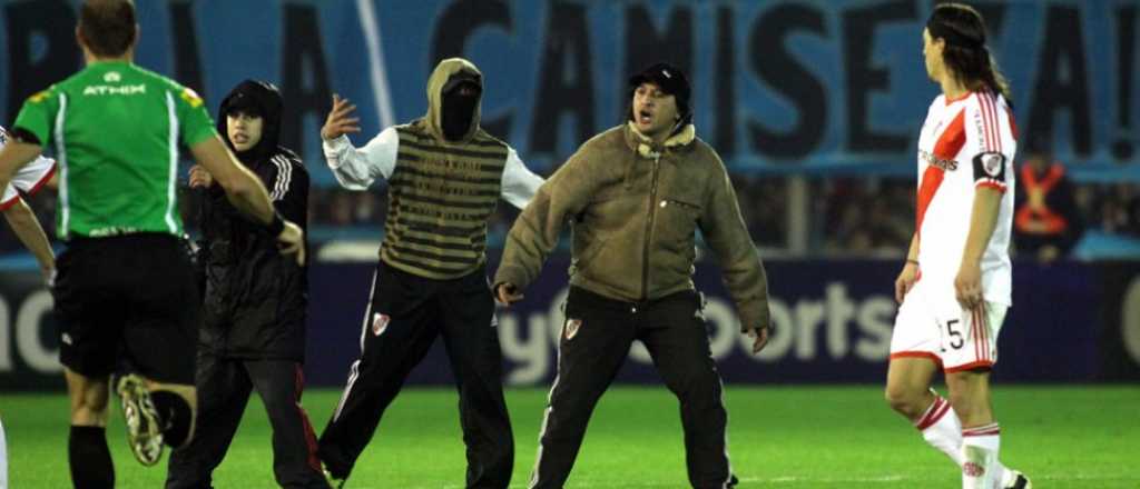 Invasión en la Final del Mundial: Pitana ya había vivido lo mismo en Argentina